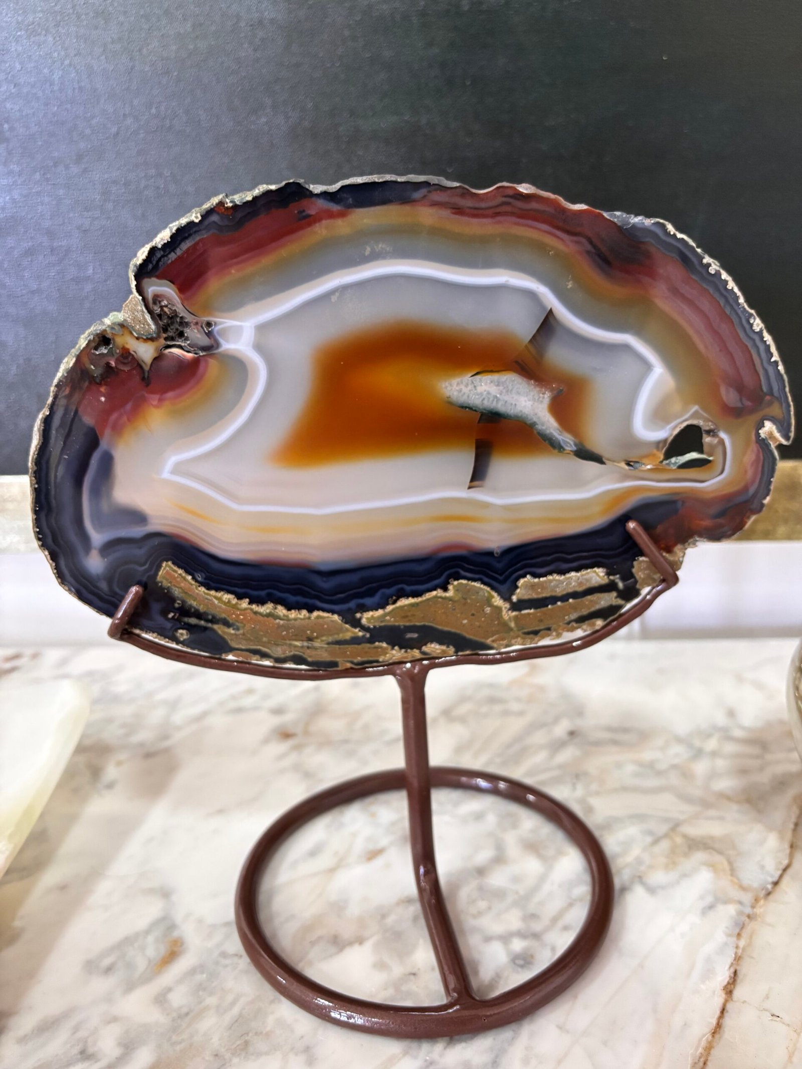Suporte decorativo com ágata natural